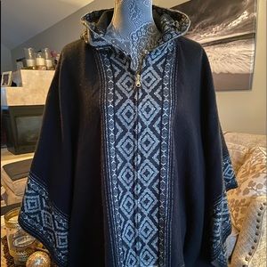 Steve Madden -zip up cape